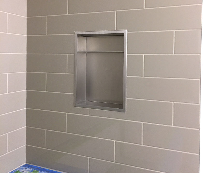 Verschoor-shower-tile-w-niche-800W-80-1
