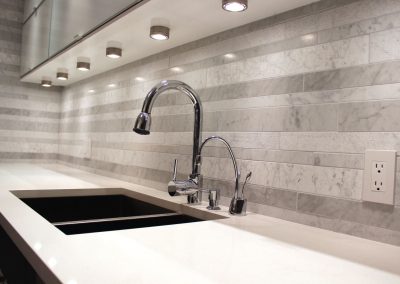 Vancouver kitchen - back splash, pucks (1500W)